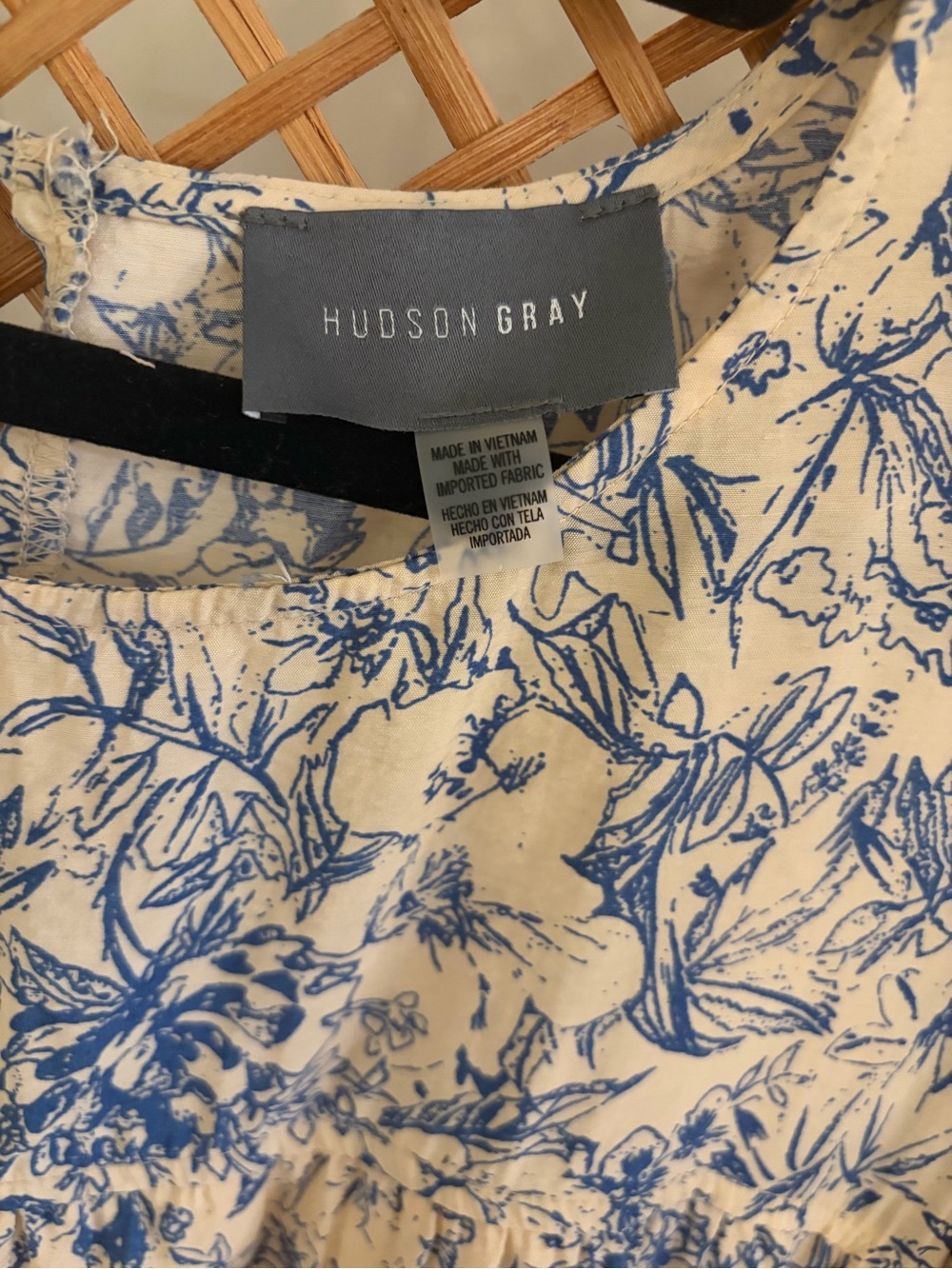 Hudson Gray Cream Long-Sleeve Dress with Blue Floral Print - Picture 4 of 10